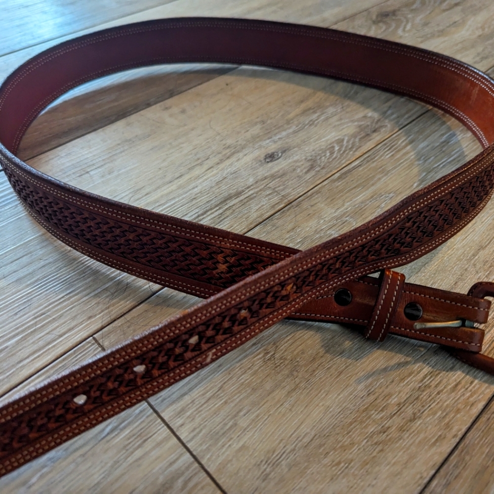 Vogt basket weave belt